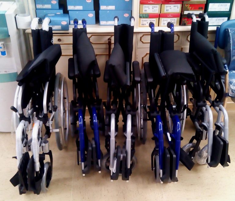 Alquiler de sillas de ruedas manuales en Valladolid